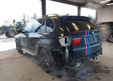 2012 BMW X5 xDrive50I z USA, uszkodzony, nr VIN 5UXZV8C55CL423835